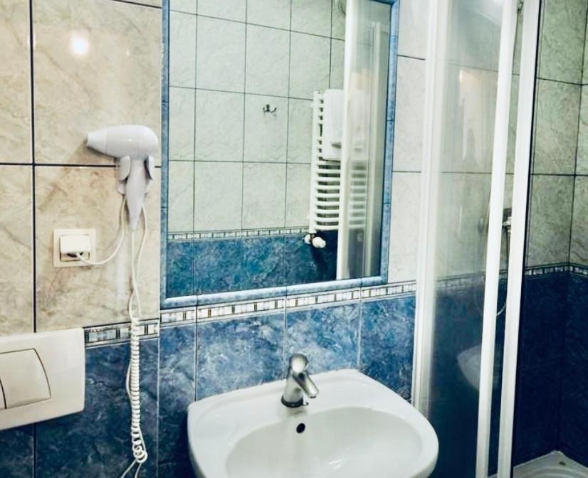 Matejko Hotel Krakow Bagian luar foto