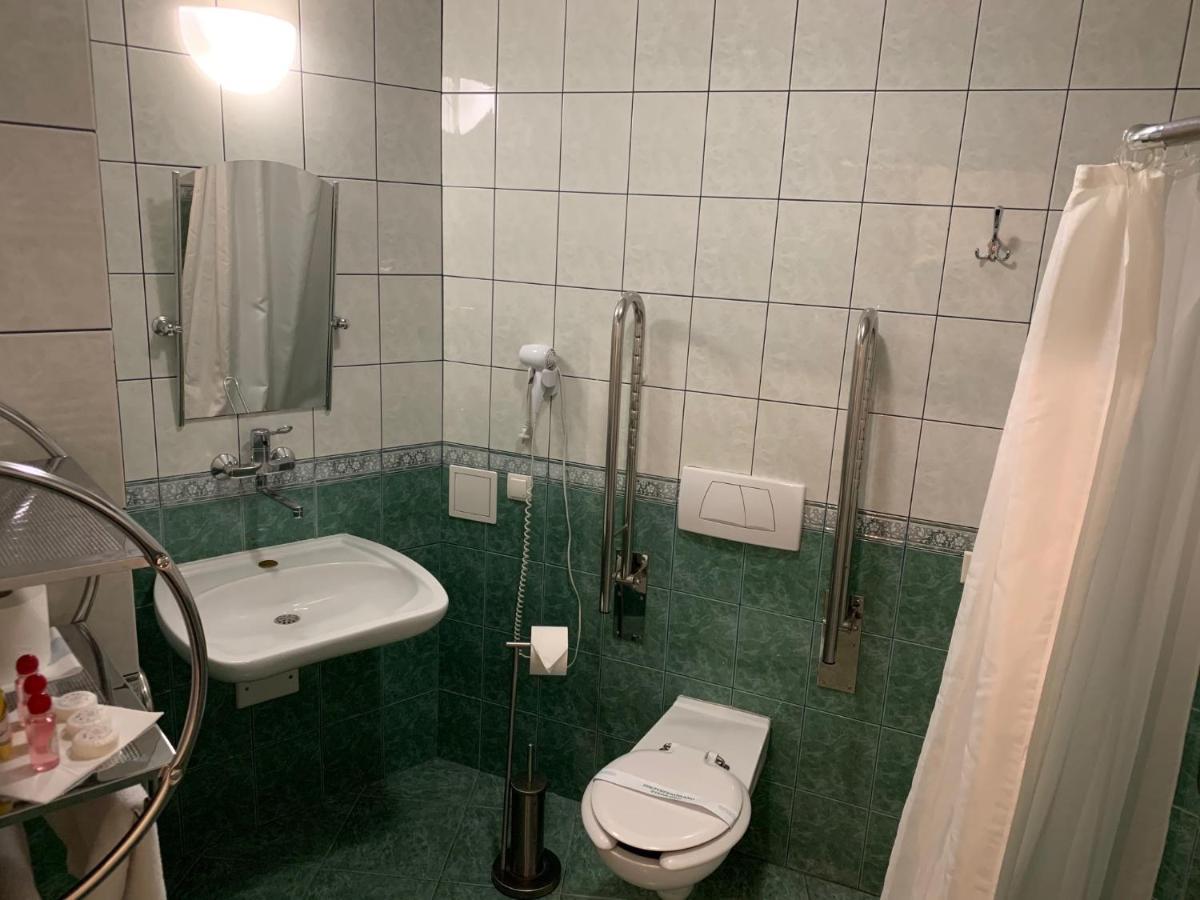 Matejko Hotel Krakow Bagian luar foto