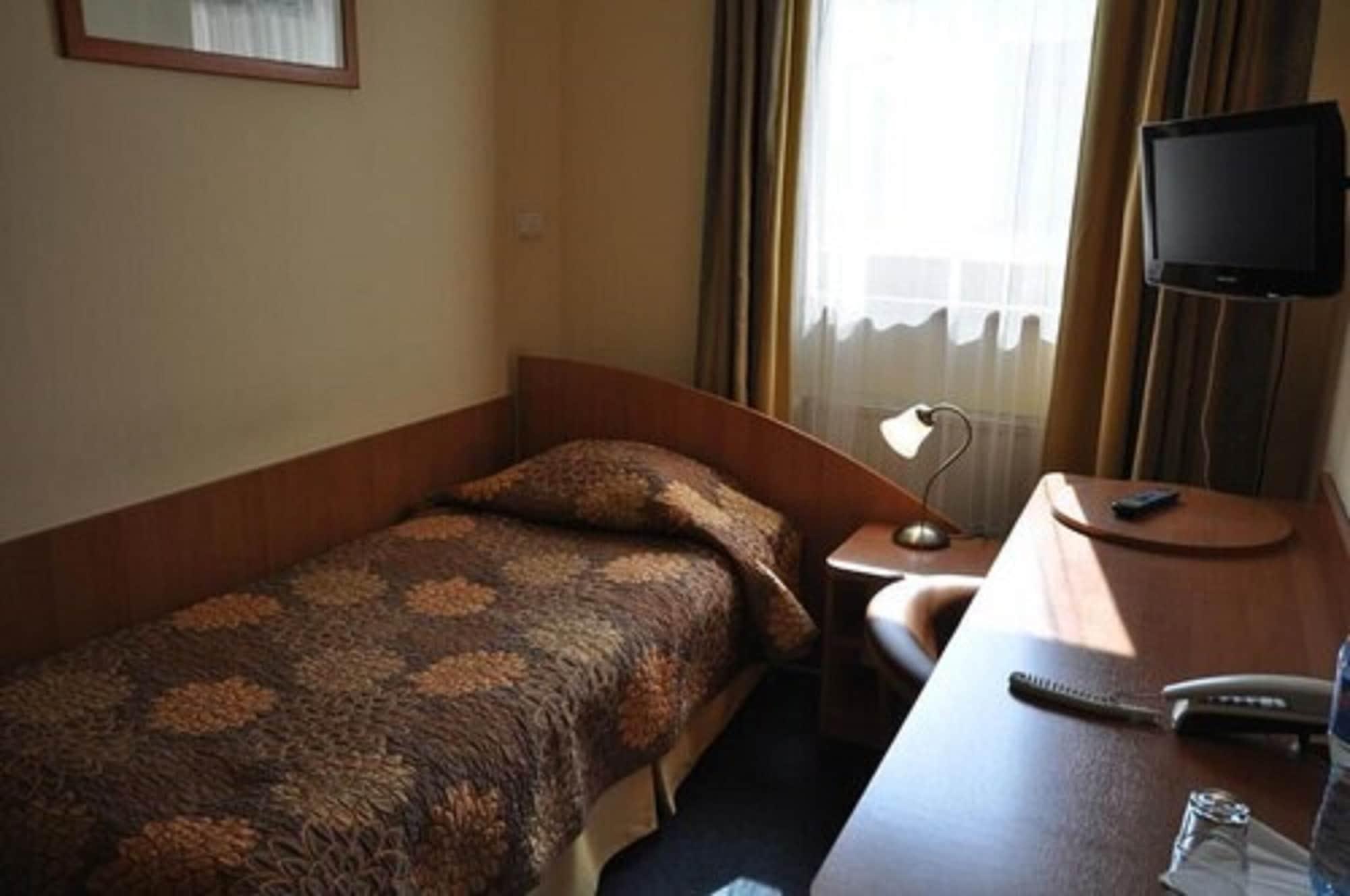 Matejko Hotel Krakow Bagian luar foto